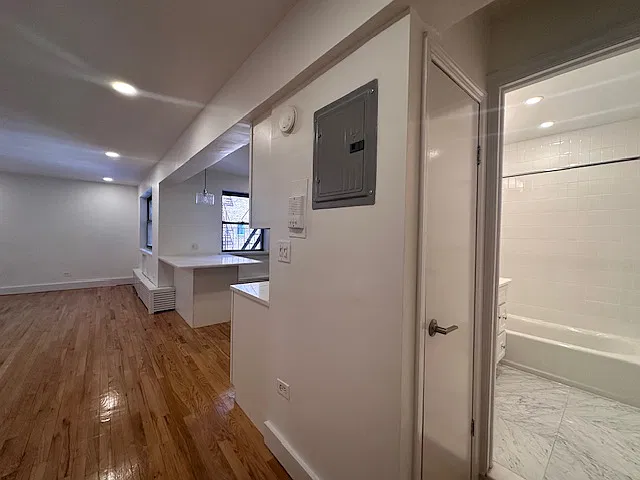 Studio, 500 sqft, $2,195 — Photo 4