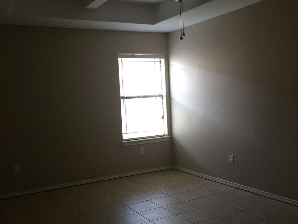 837 S Texas Ave Mercedes TX Zillow