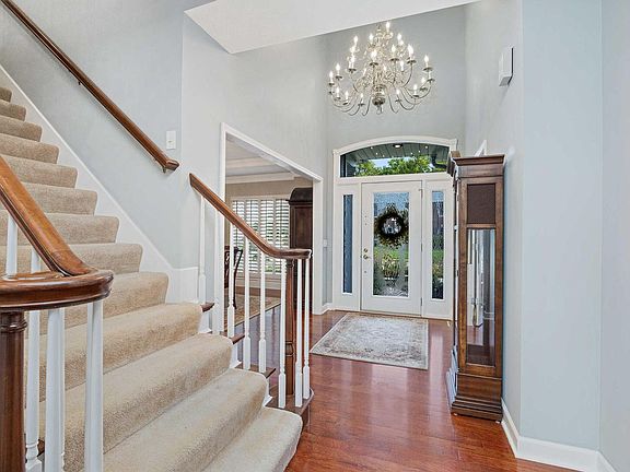 5th image of 3858 35th Avenue Ct