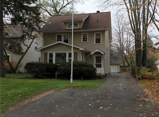 96 Wildmere Rd, Rochester, NY 14617