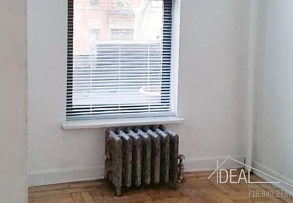 5th image of 553 Henry St APT 2