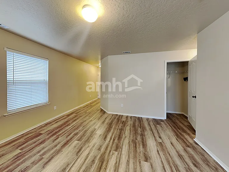9417 W Hearthside Dr — Photo 5