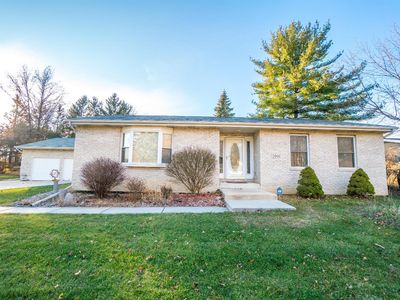 2001 Linden Dr, Valparaiso, IN, 46383