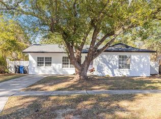 204 Circle Hill Dr, Brandon, FL 33510