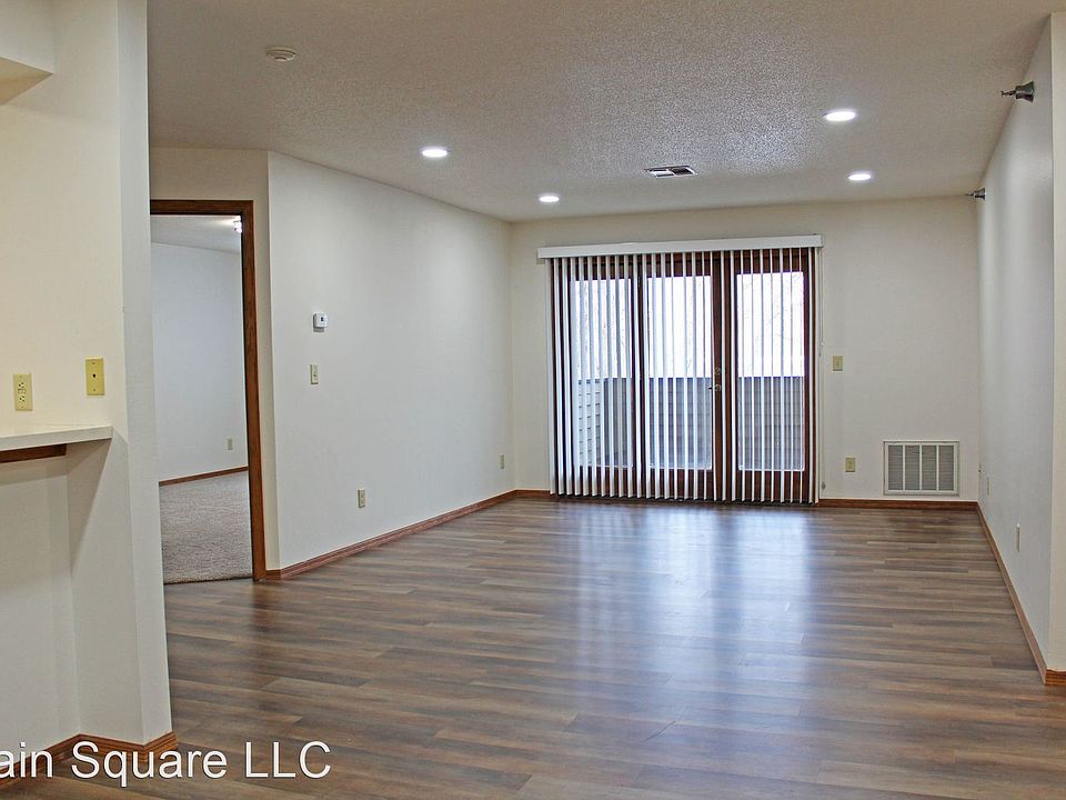 1st image of 647 S Main Ave #9105983