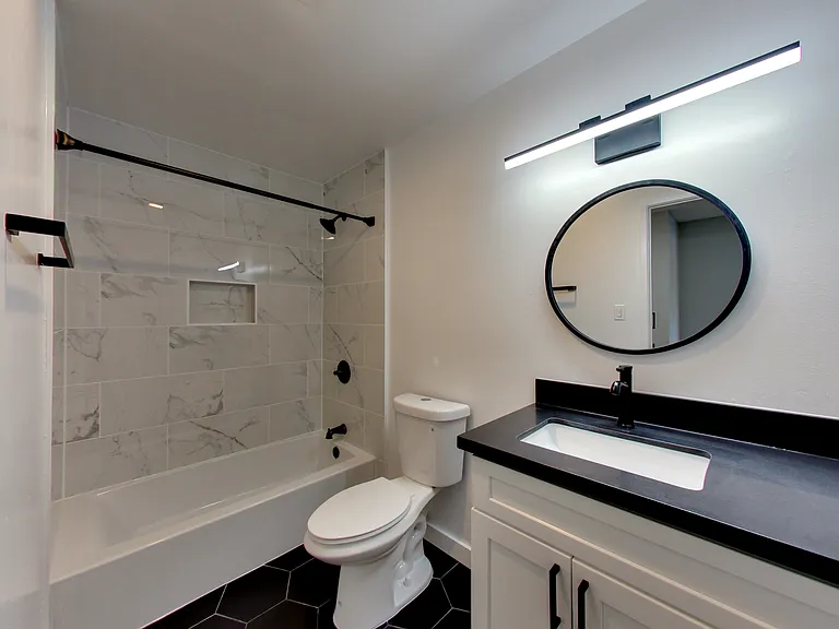 PARKWEST APARTMENTS — Photo 9