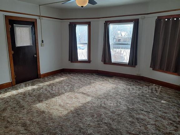 3rd image of 513 E Kearney St