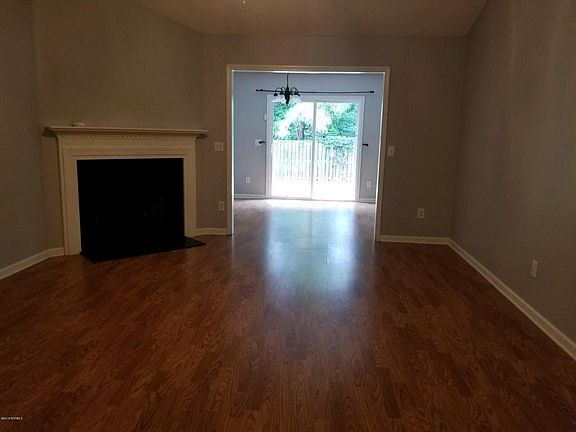 4th image of 108 Durbin Ln