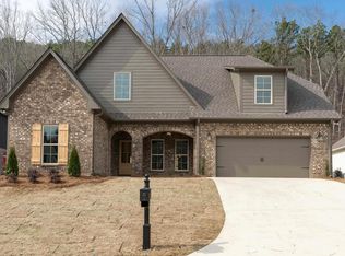 325 Kinross Cir, Pelham, AL 35124