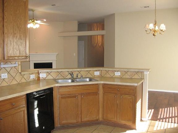 3rd image of 8300 Juliette Dr