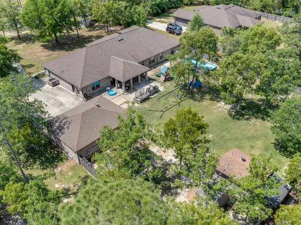 6444 Welannee Blvd, Laurel Hill, FL 32567