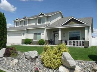 6000 Kilawea Dr, West Richland, WA 99353