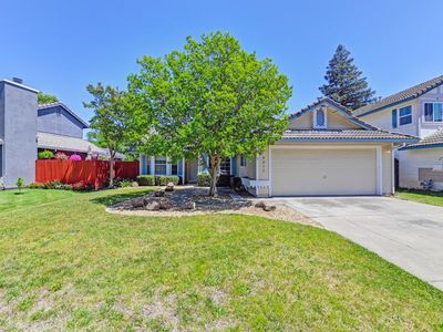 8211 Montreux Way, Sacramento, CA, 95828