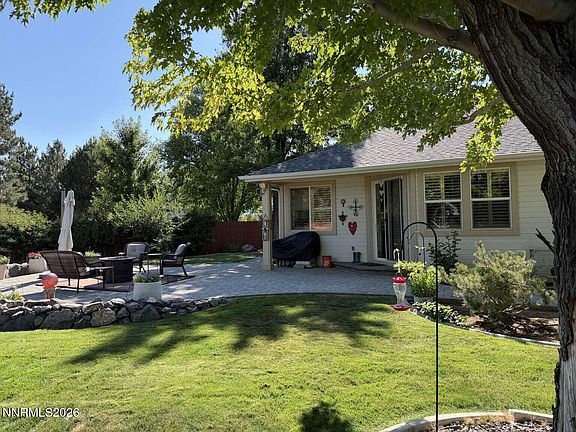4th image of 1017 Sierra Vista Ct