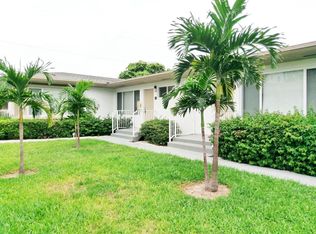 98 Th St #1050, Bay Harbor, FL 33154