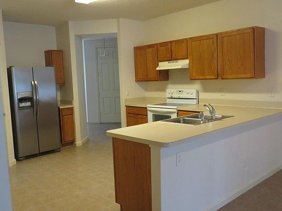 3rd image of 3587 Mount Carmel Ln