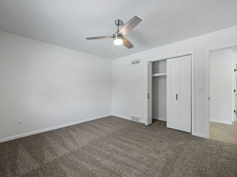 4519-4523 S Arlington Rd #4521 — Photo 24