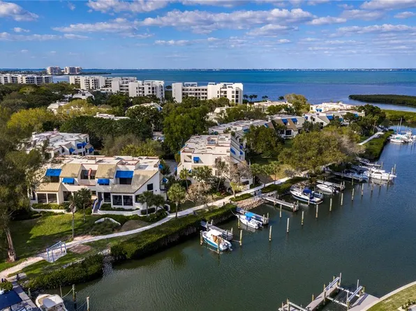1906 HARBOURSIDE DRIVE #304, LONGBOAT KEY, FL 34228
