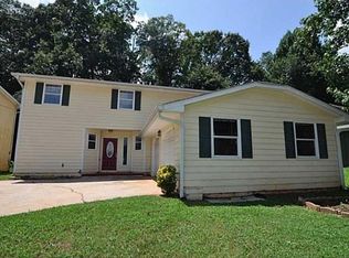 1093 To Lani Farm Rd, Stone Mountain, GA 30083