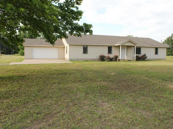 200 Thad Dr, Lonoke, AR 72086