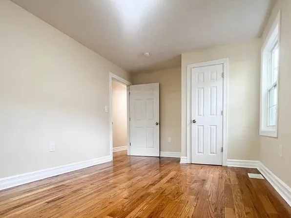 145-69 232nd St #2, Springfield Gardens, NY 11413
