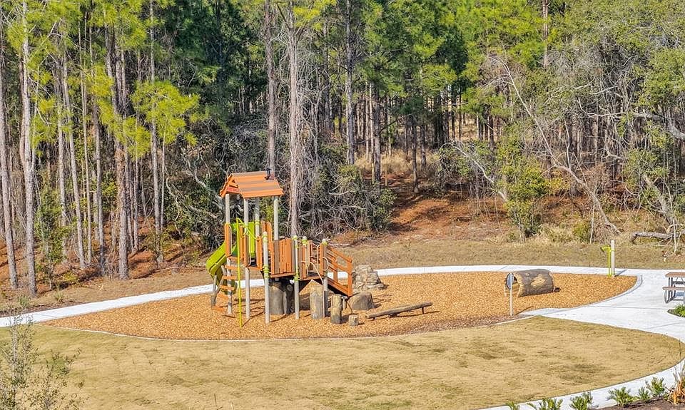 2nd image of 15130 Tea Tree Dr