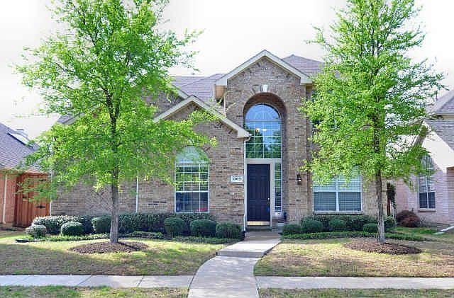 1st image of 2053 Londonderry Dr