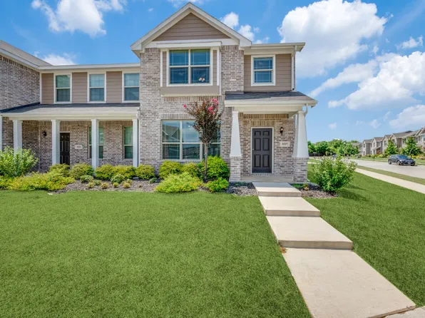 3537 Brentwood Dr, Denton, TX 76207
