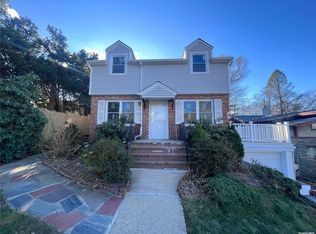 55 Lodge Ave, Huntington Station, NY 11746