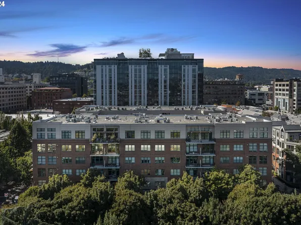 821 NW 11th Ave APT 509, Portland, OR 97209