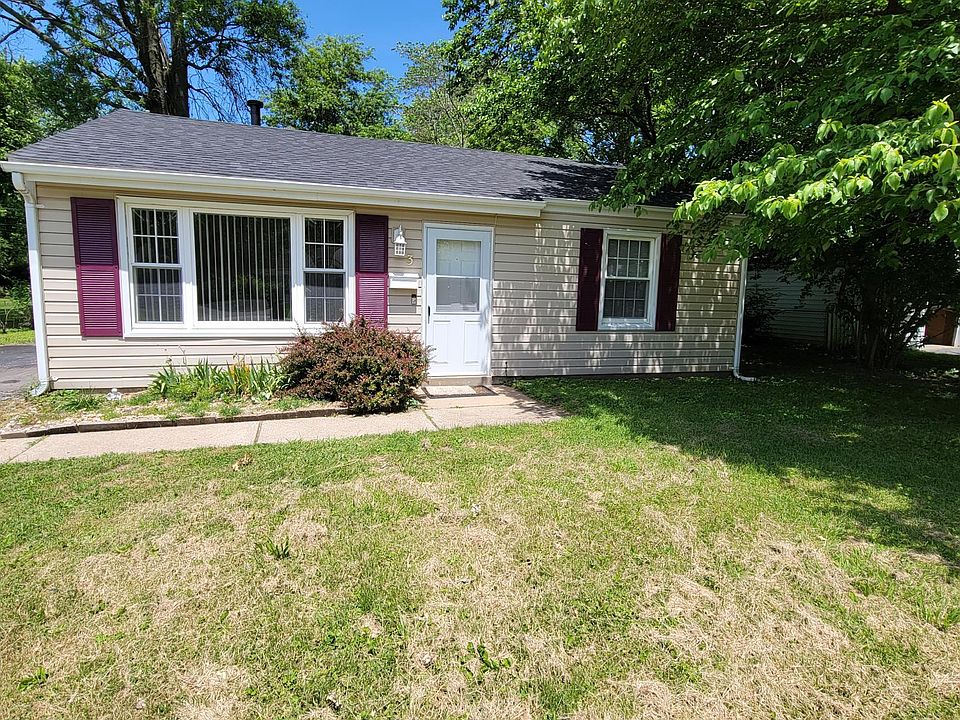 1st image of 3 McNulty Dr