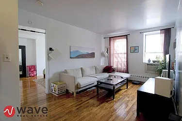 Rented by Wave Real Estate Group