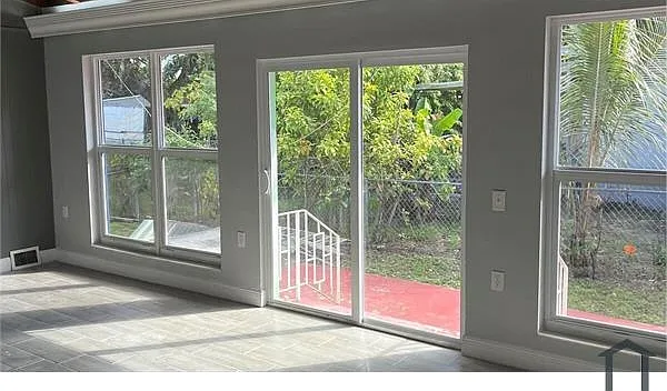 3 bed, 1792 sqft, $2,750 — Photo 4