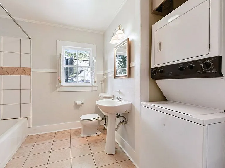 115 Ryan St — Photo 13