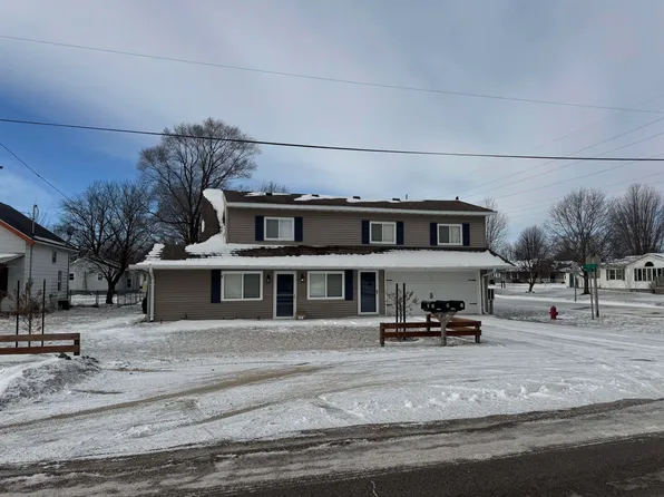 104 Maple St, Janesville, IA 50647