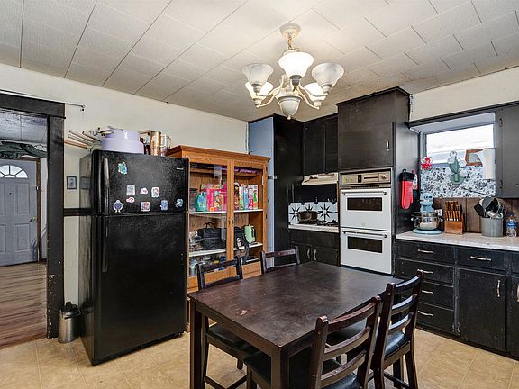 3rd image of 1634 W Lee Street