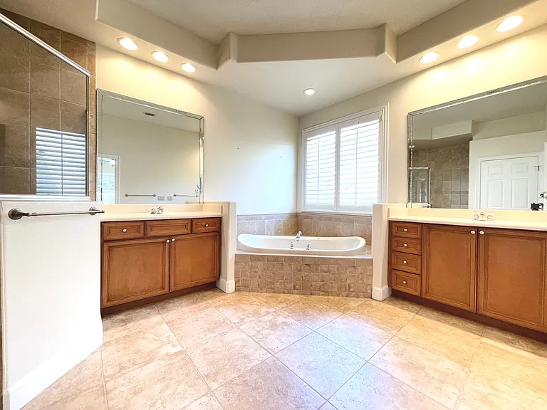 1349 Whitney Isles Dr — Photo 18
