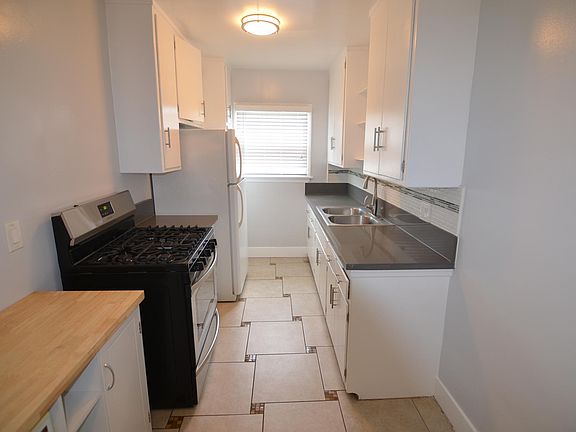 5th image of 3580 S Centinela Ave #3582-3/4