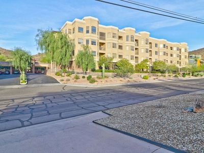 9820 N Central Ave Unit 303, Phoenix, AZ, 85020