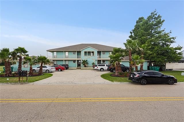 1st image of 951 Marina Dr APT B