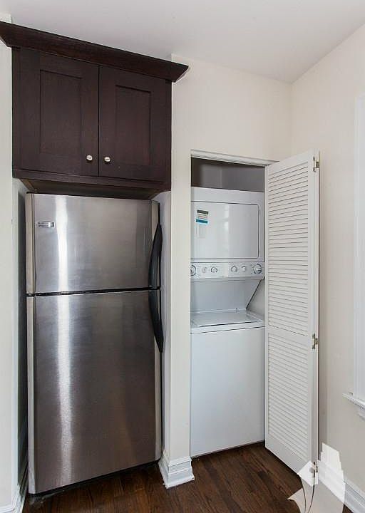 1st image of 3808 N Sheffield Ave #T2e