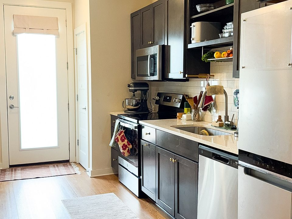 1st image of 600 E Trinity Ln #104