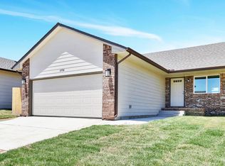 10708 E Kinkaid Ave, Wichita, KS 67207