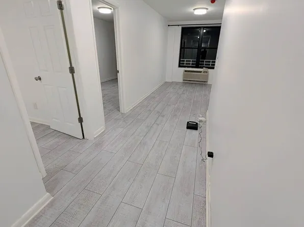 366 Stockton Street image 1 of 7