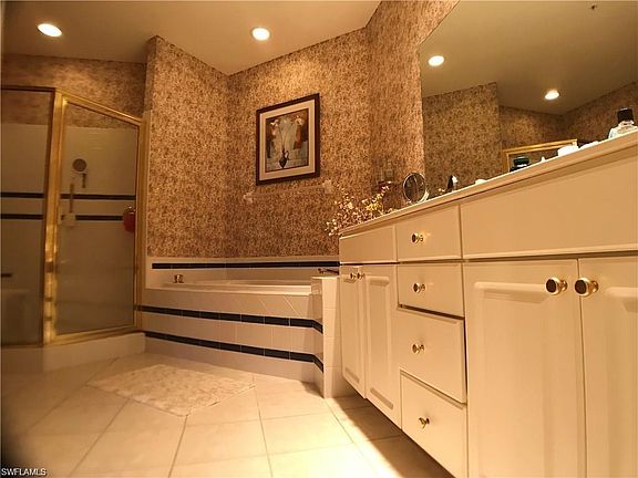 3rd image of 8225 Danbury Blvd APT 203