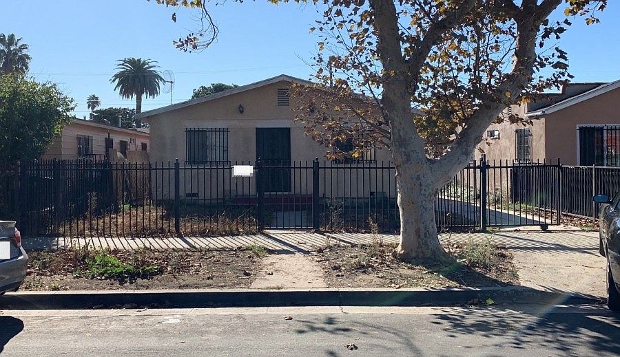 1st image of 1720 W 60th St