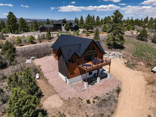 3816 N Royal Dr, Duck Creek Village, UT 84762