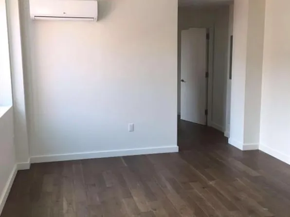 87-22 51st Avenue image 2 of 14