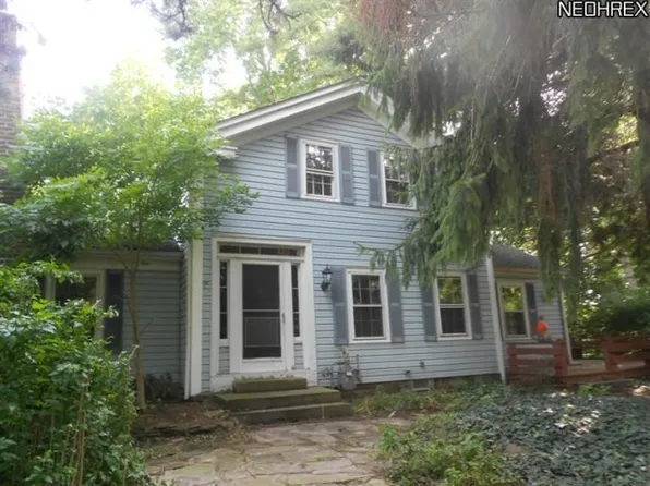 5388 Highland Rd, Highland Heights, OH 44143