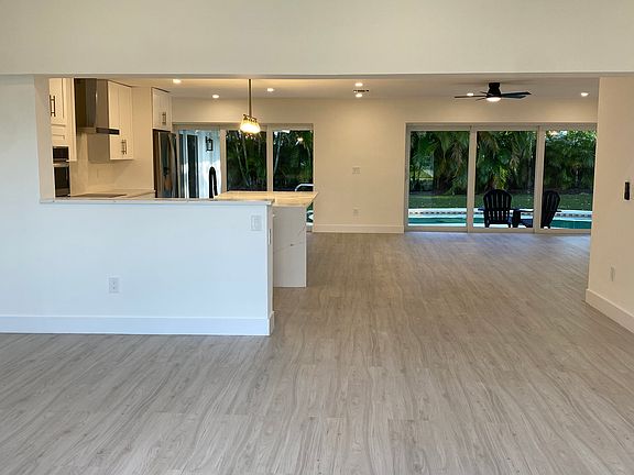 2nd image of 619 SW 3rd St